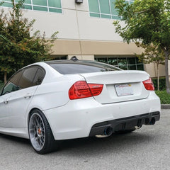 Rear Diffuser for BMW E90 M Technic 2004-2011 M Performance Diffuser R+L Single Output Piano Black Vacuum Plastic Car Styling Diffuser Rear Body Kit