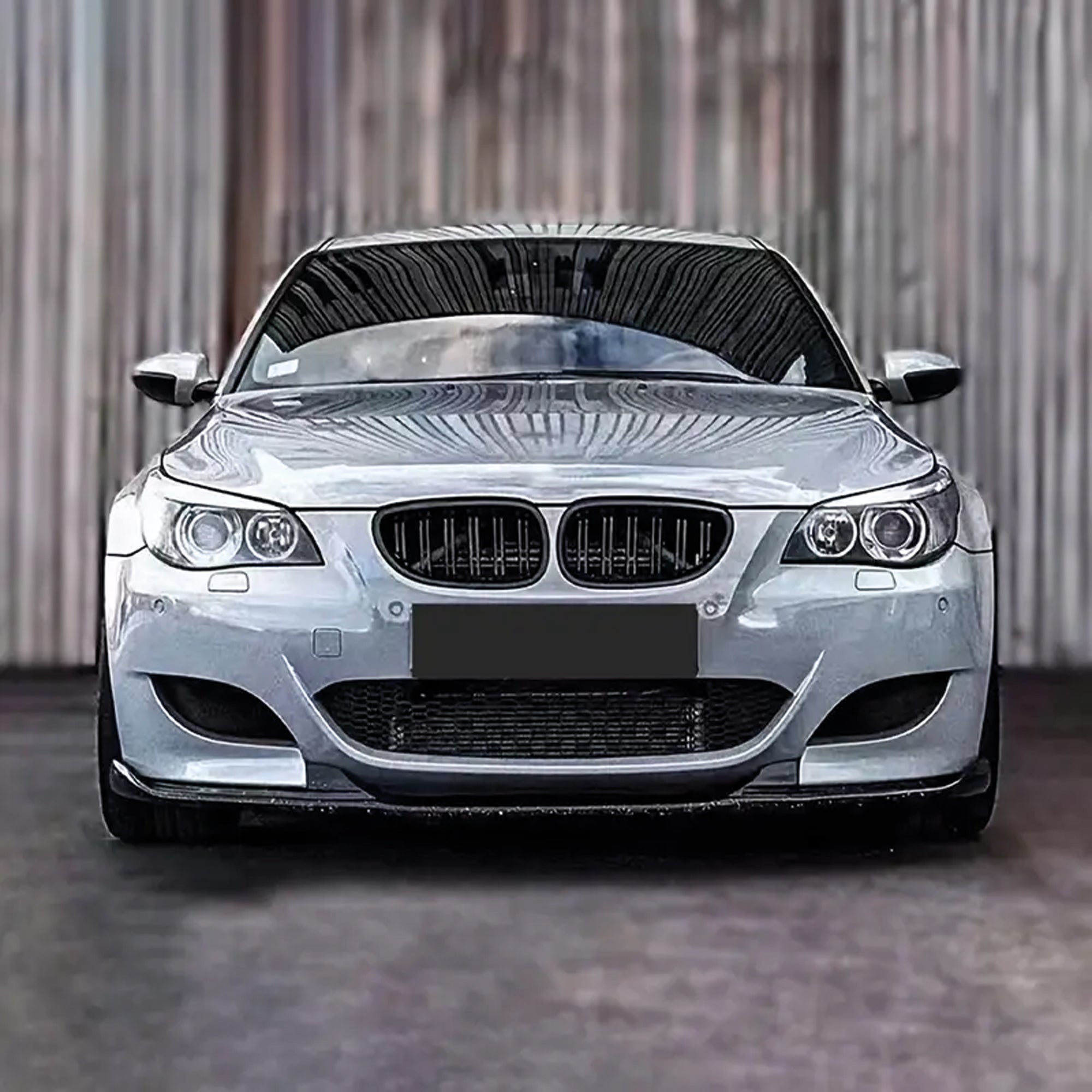 Front Bumper Kidney Racing Grille for BMW 5 Series E60 E61 2004-2009 Car Double Line Sport Grill Glossy Black Cover