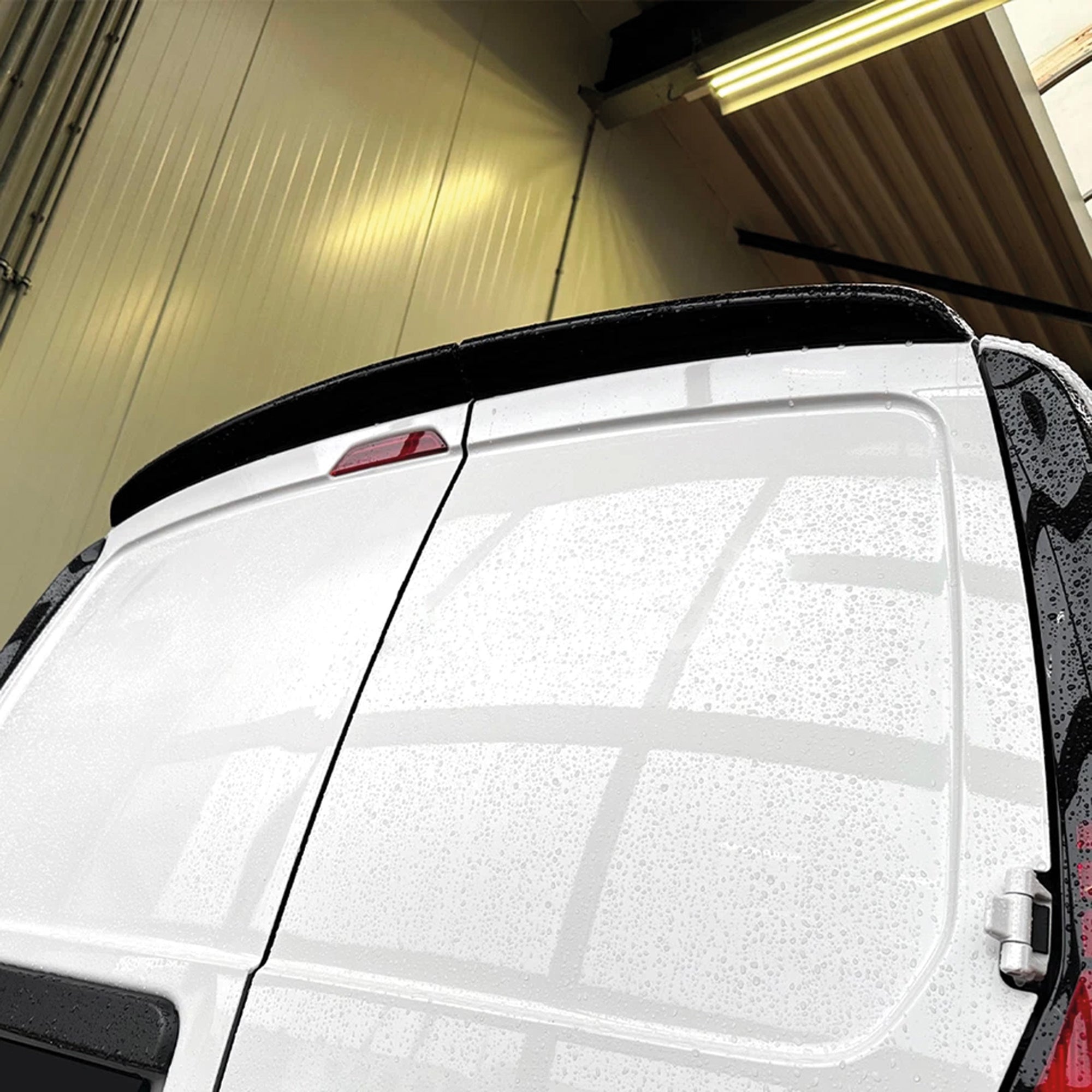Rear Roof Spoiler For VW Caddy MK4 2020+ 2 DOOR Spoiler Piano Black ABS Plastic
