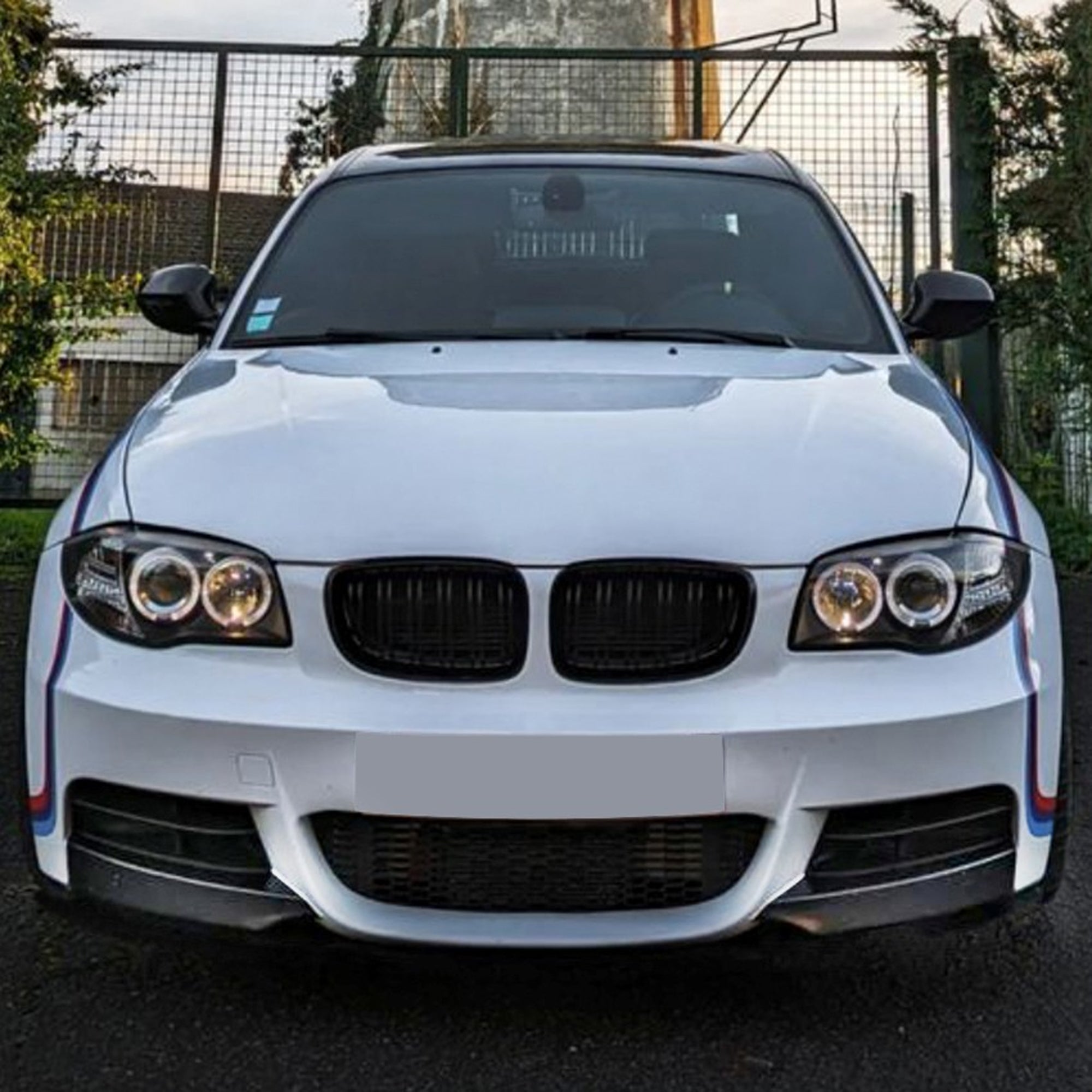 Front Bumper FLAP Wrap for BMW 1 Series E82 E88 FL 2008-2013, 2pcs FLAP Canards Lip Splitter Corner Trim Cover Adjustable Tuning Body Part Body Kit