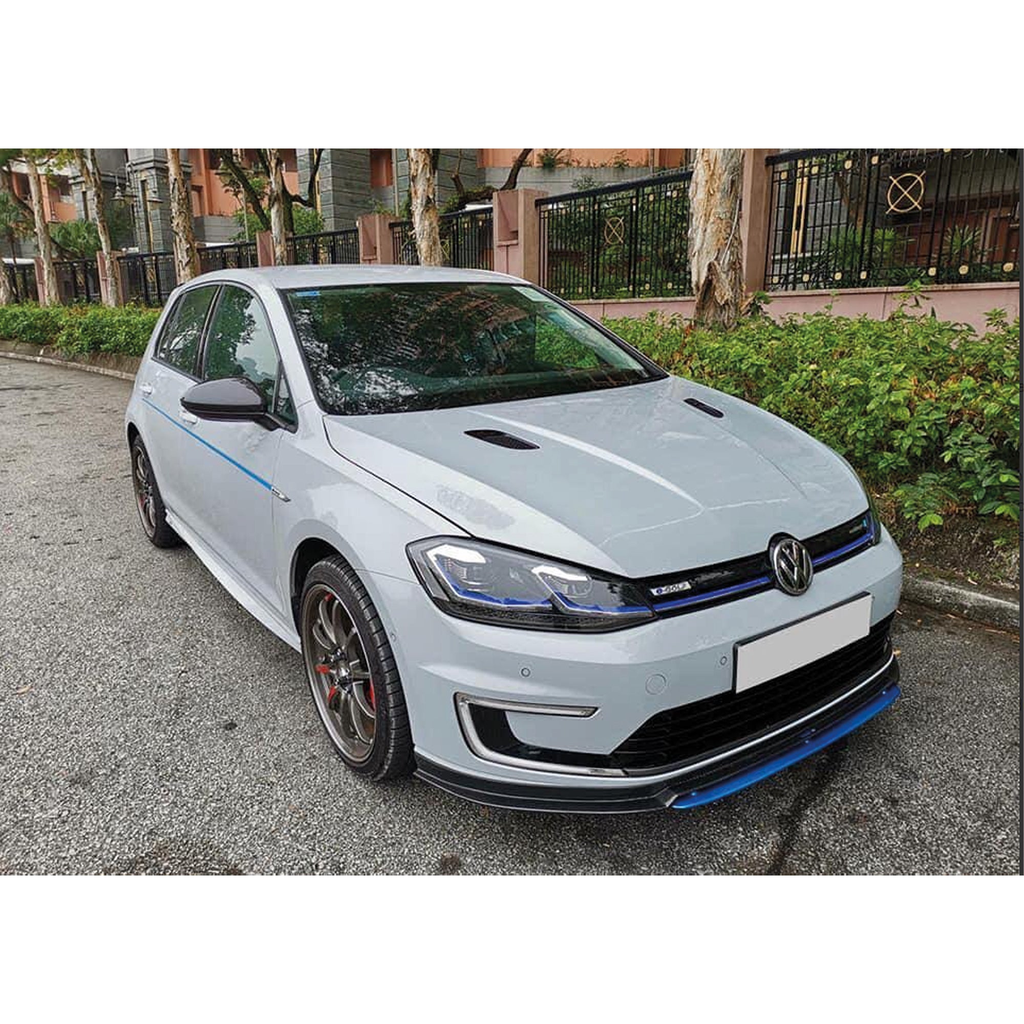 Front Bumper Lip Splitter for VW Golf 7 7,5 FL Revozport 2017 2020, ABS Plastic Piano Black Vacuum Car Tuning Body Part Body Kit