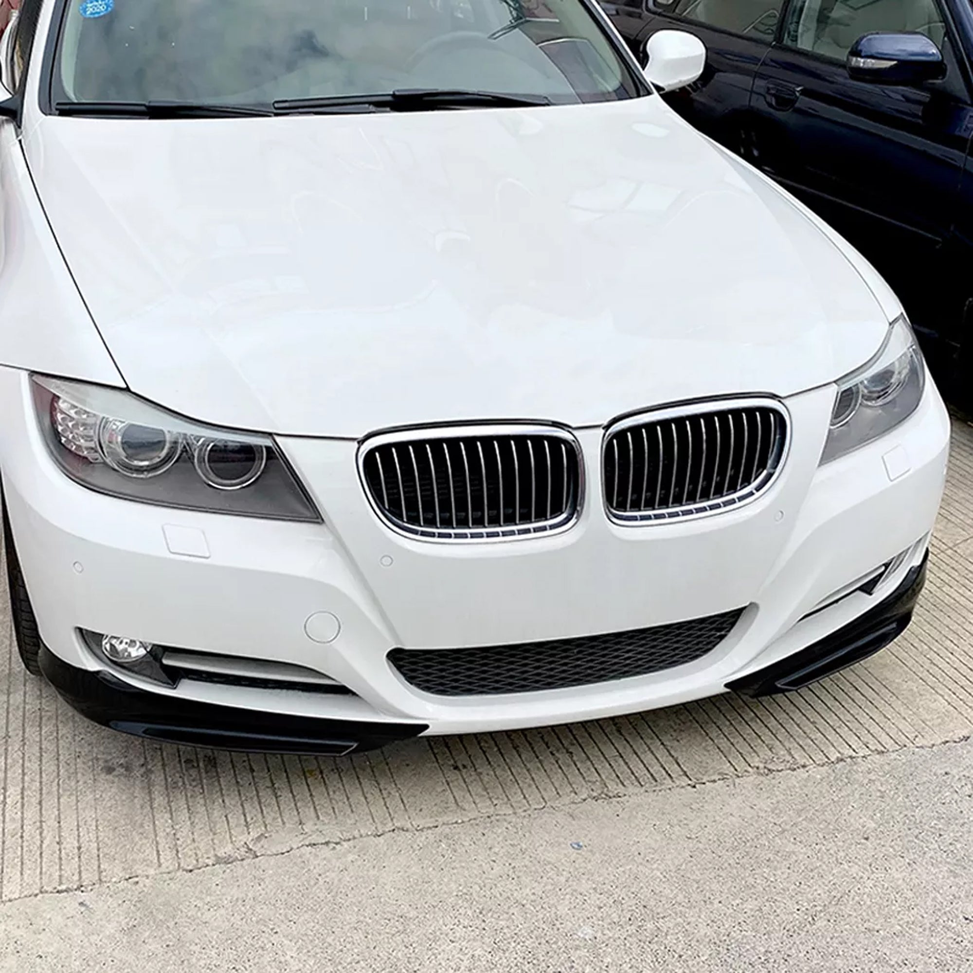 Front Bumper FLAP Wrap for BMW 3 Series E90 E91 LCI 2009-2012, 2pcs FLAP Canards Lip Splitter Corner Trim Cover Adjustable Tuning Body Part Body Kit