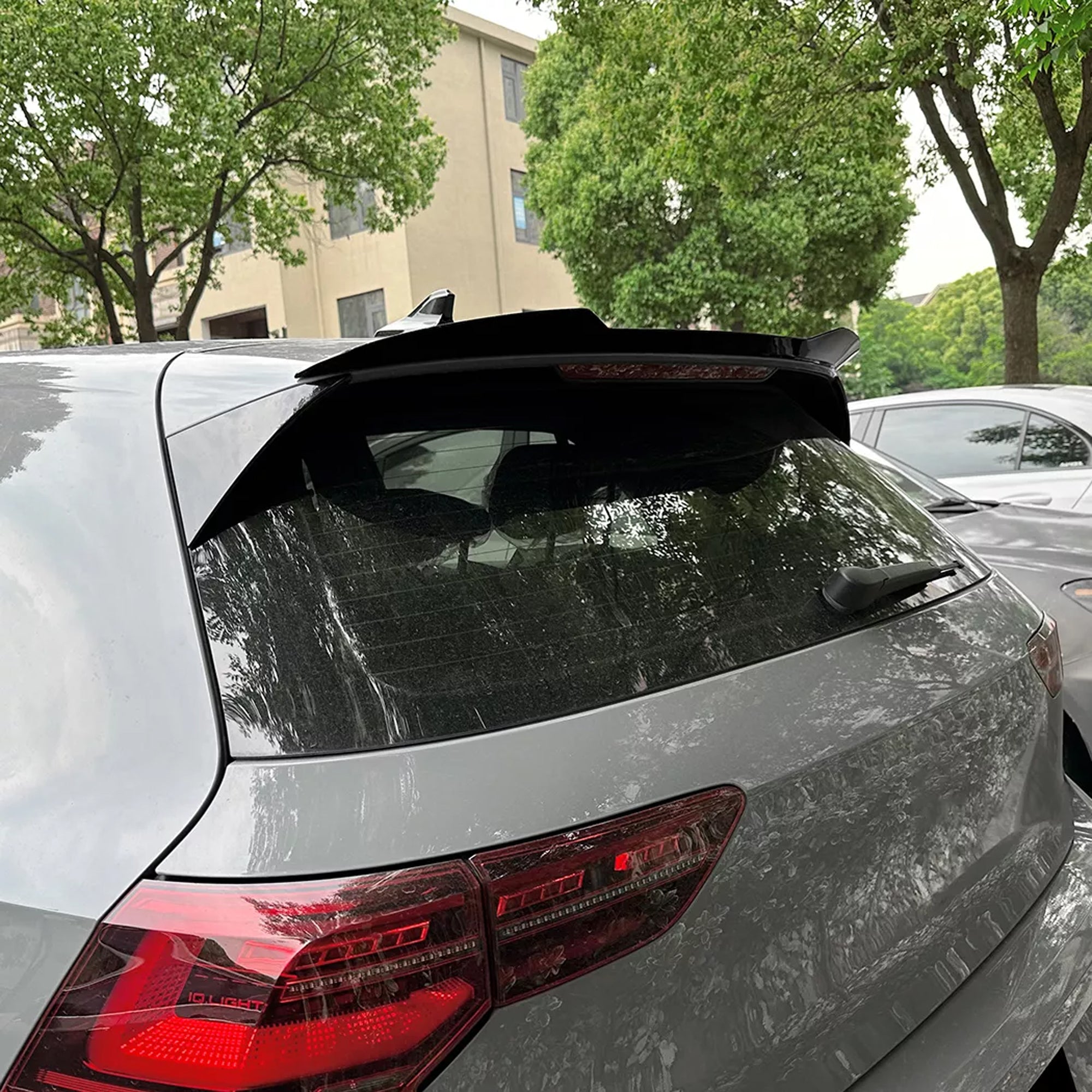 Rear Roof Spoiler For VW Volkswagen Golf MK8 GTI R GTD 2020+ Cap M4 Style Spoiler Piano Black ABS Plastic