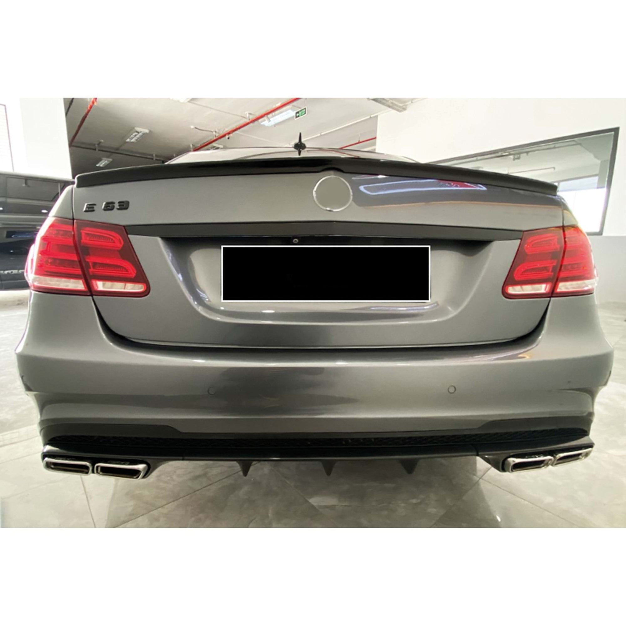 Rear Spoiler For Mercedes W212 Sedan Trunk 2009-2016 AMG Piano Black ABS Plastic