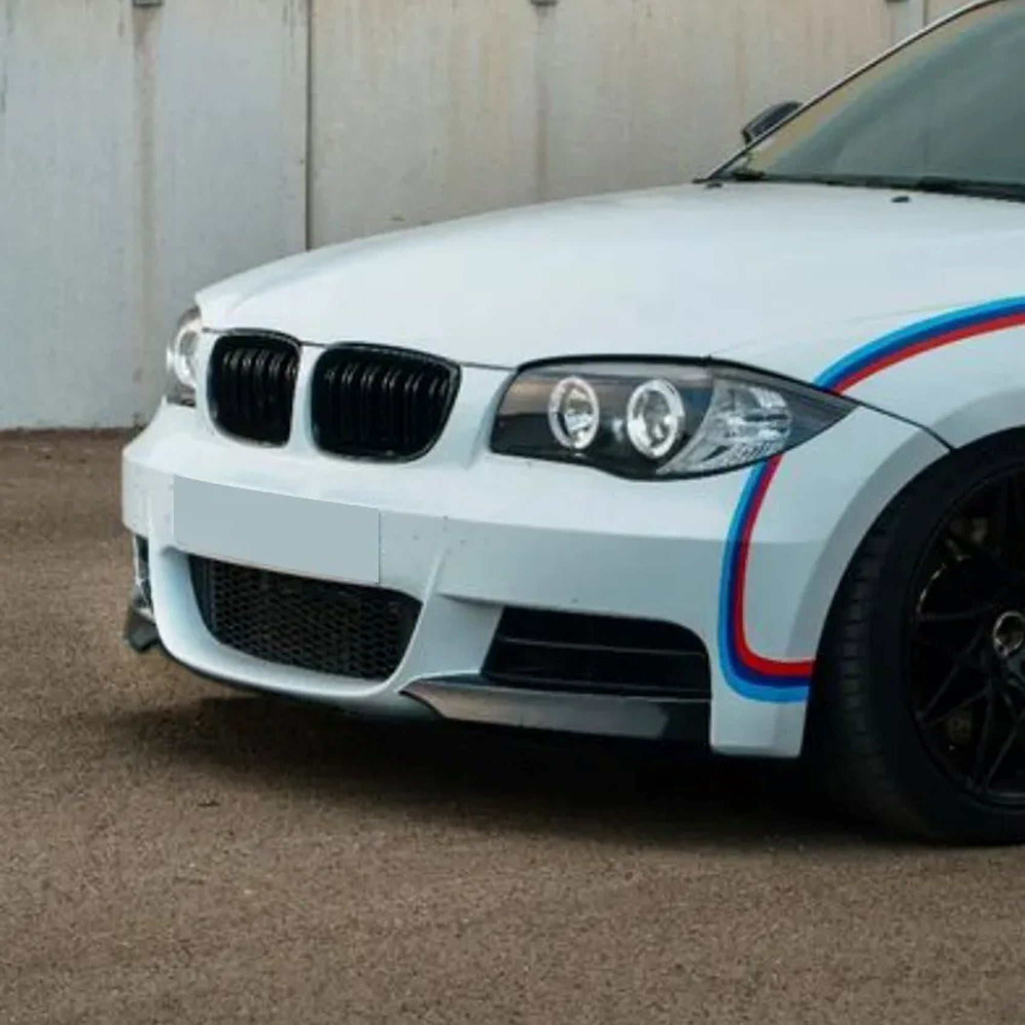 Front Bumper FLAP Wrap for BMW 1 Series E82 E88 FL 2008-2013, 2pcs FLAP Canards Lip Splitter Corner Trim Cover Adjustable Tuning Body Part Body Kit