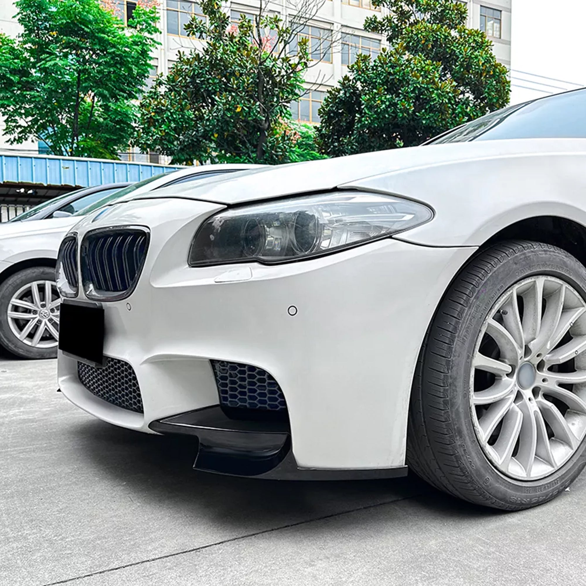 Front Bumper FLAP Wrap for BMW 5 Series F10 F11 M5 2011-2017, 2pcs FLAP Canards Lip Splitter Corner Trim Cover Adjustable Tuning Body Part Body Kit