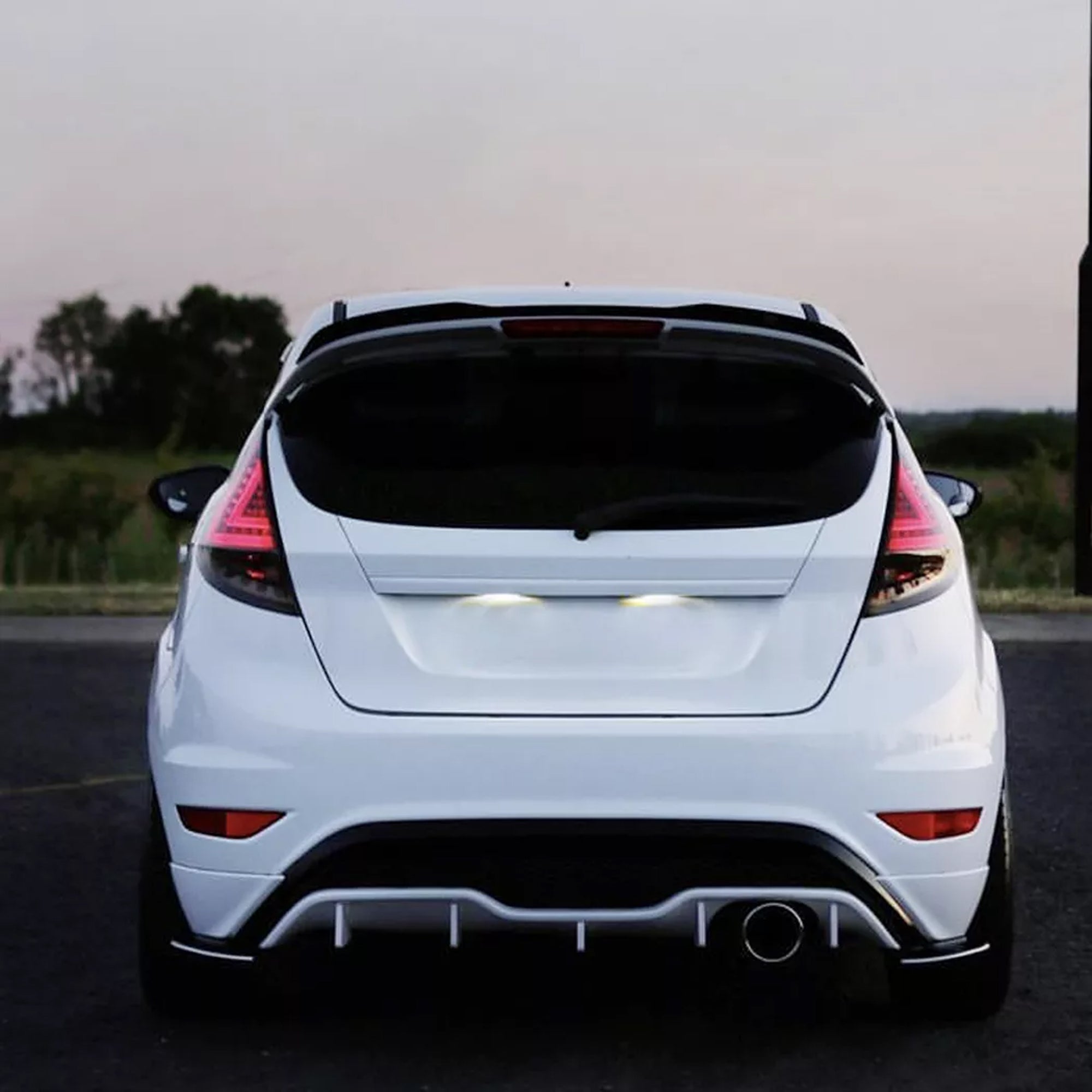 Rear Roof Spoiler For Ford Fiesta ST-Line MK6 2008-2017 Cap M4 Style Spoiler Piano Black ABS Plastic