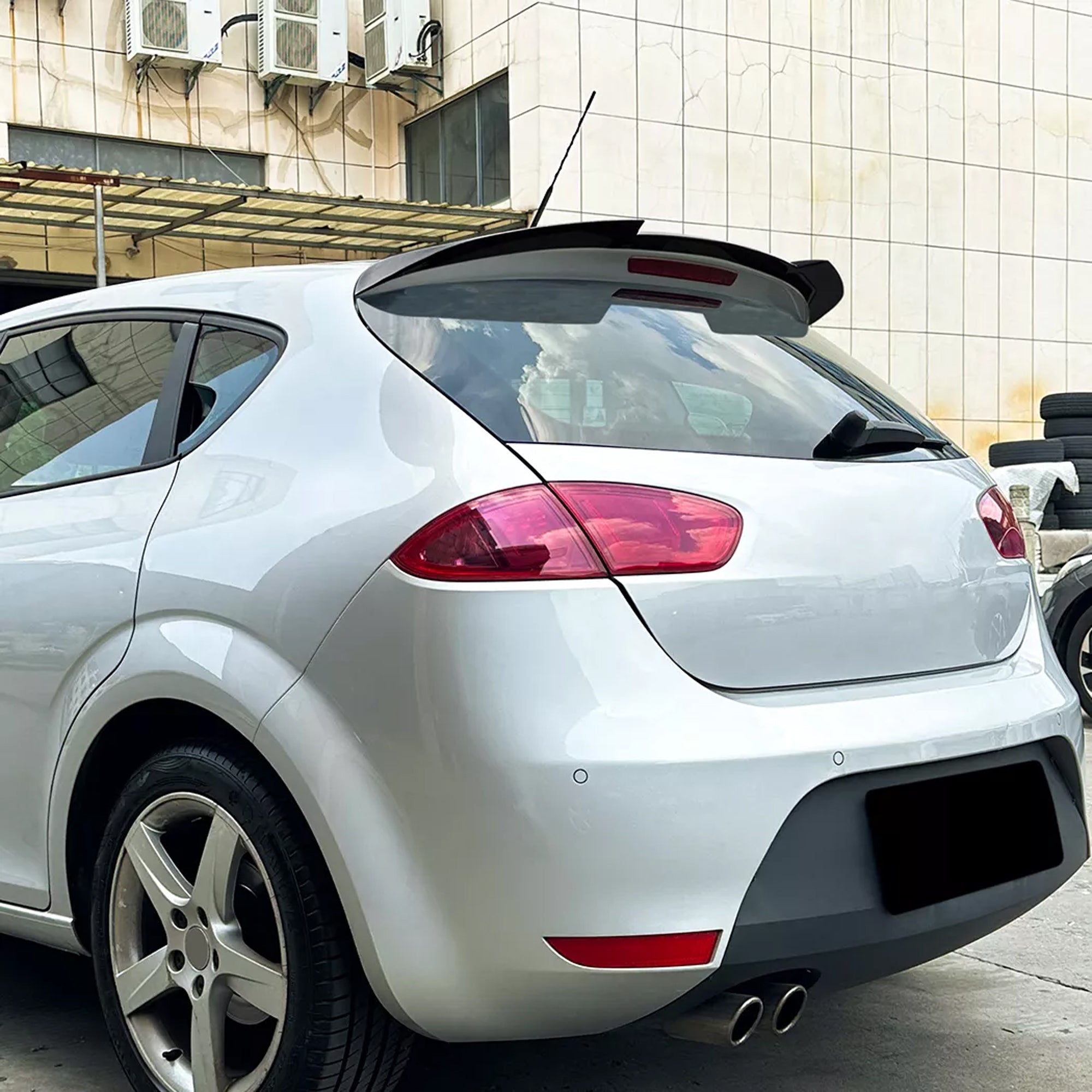 Roof Top Spoiler For Seat Leon MK2.5 2009-2012 M4 Style Piano Black ABS Plastic