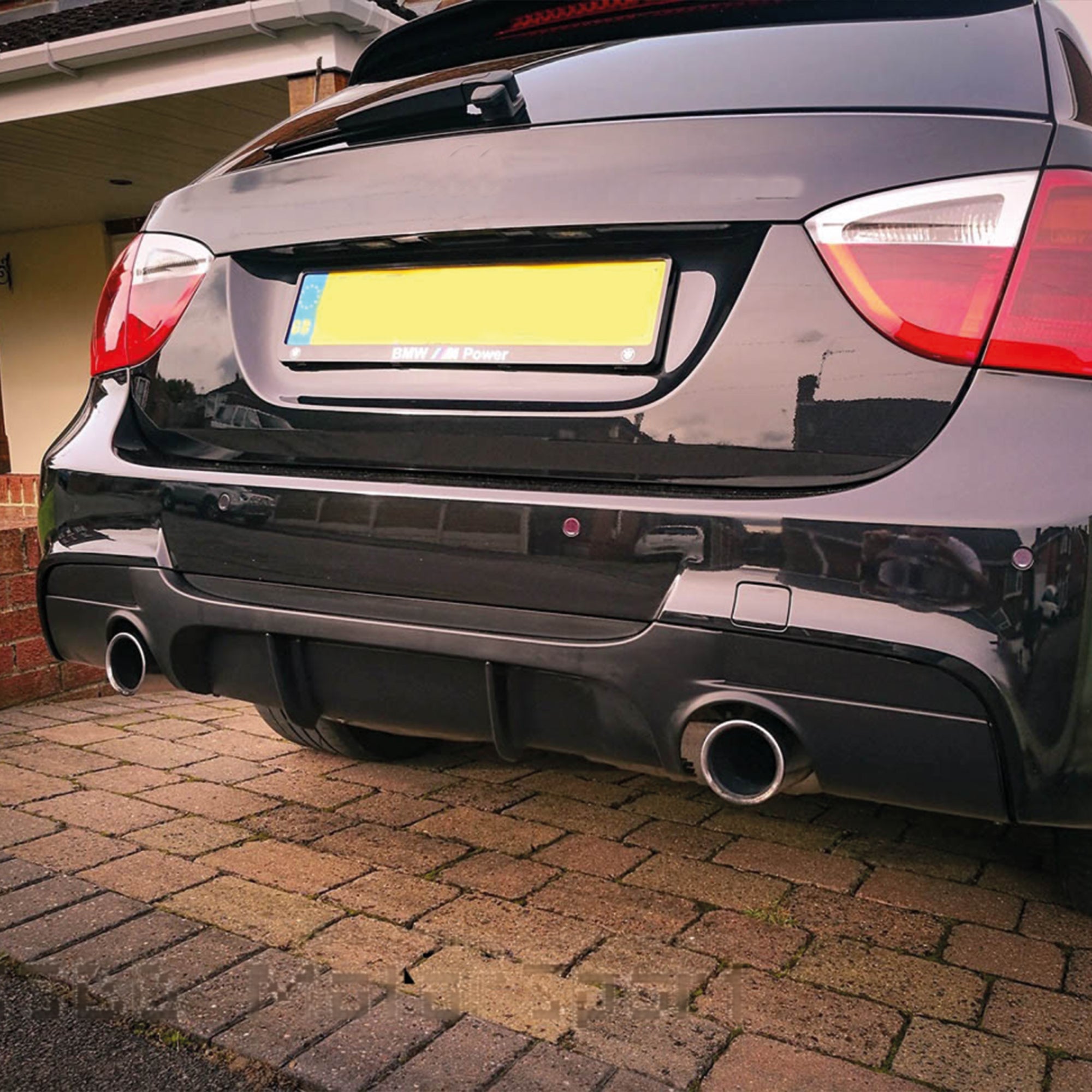 Rear Diffuser for BMW E90 M Technic 2004-2011 M Performance Diffuser R+L Single Output Piano Black Vacuum Plastic Car Styling Diffuser Rear Body Kit