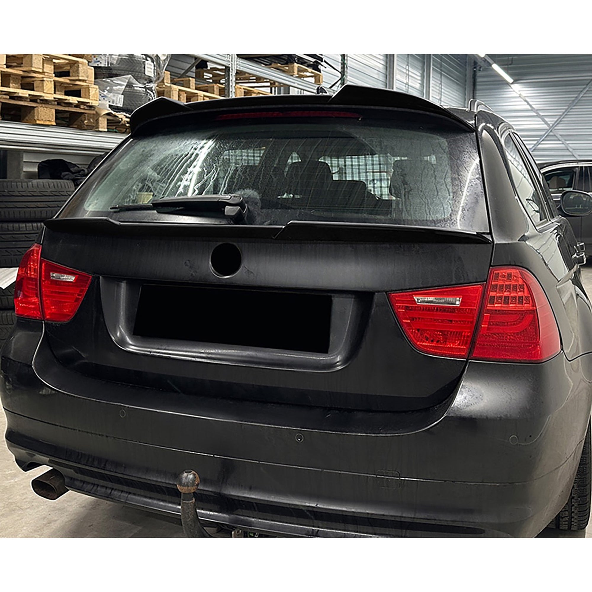 Rear Roof Spoiler For BMW 3 Series E91 SW 2005-2012 Roof M4 Style Spoiler Piano Black ABS Plastic