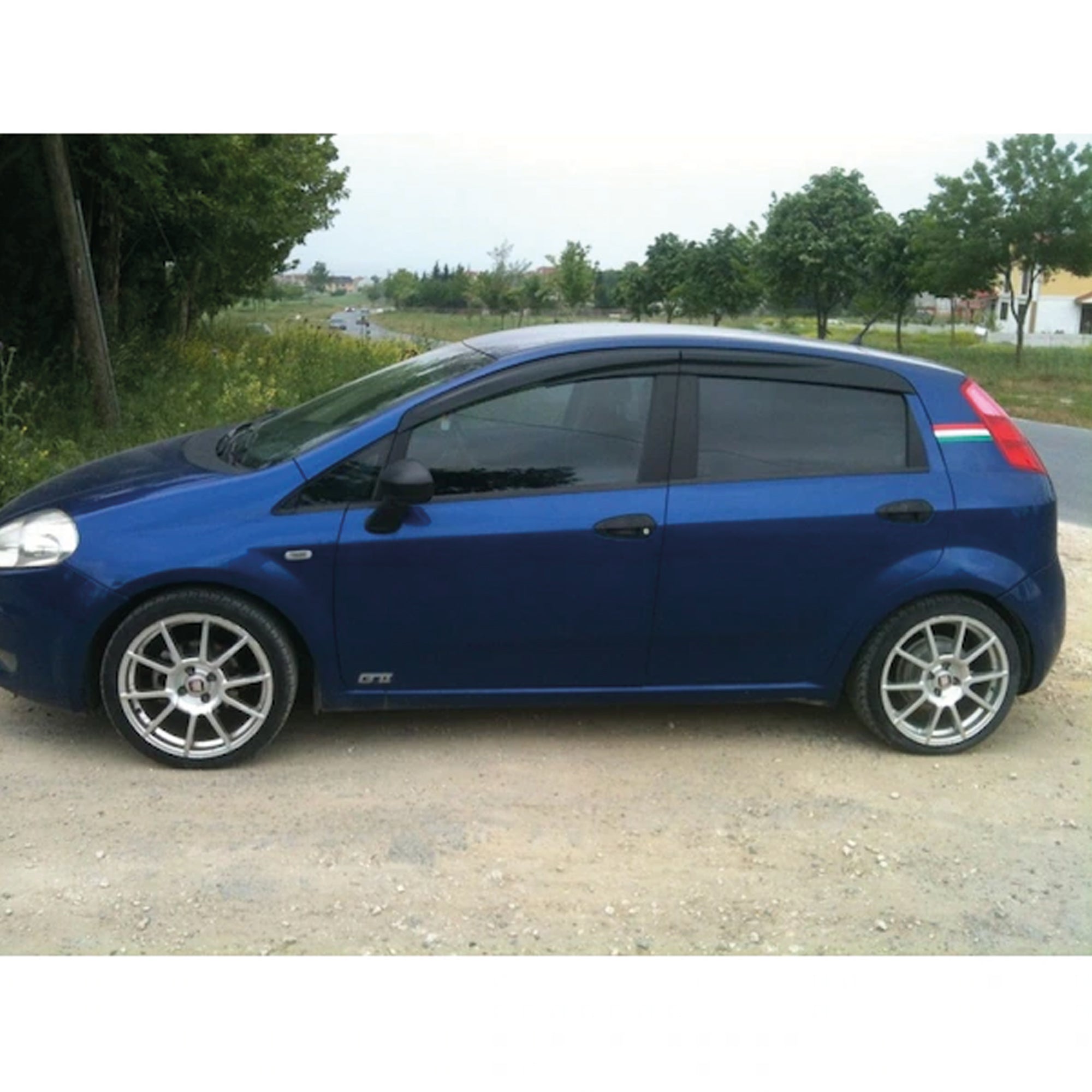 Window Visor for Fiat Punto Grande Evo 2006+ 4pcs Rain Guard Wind Deflector