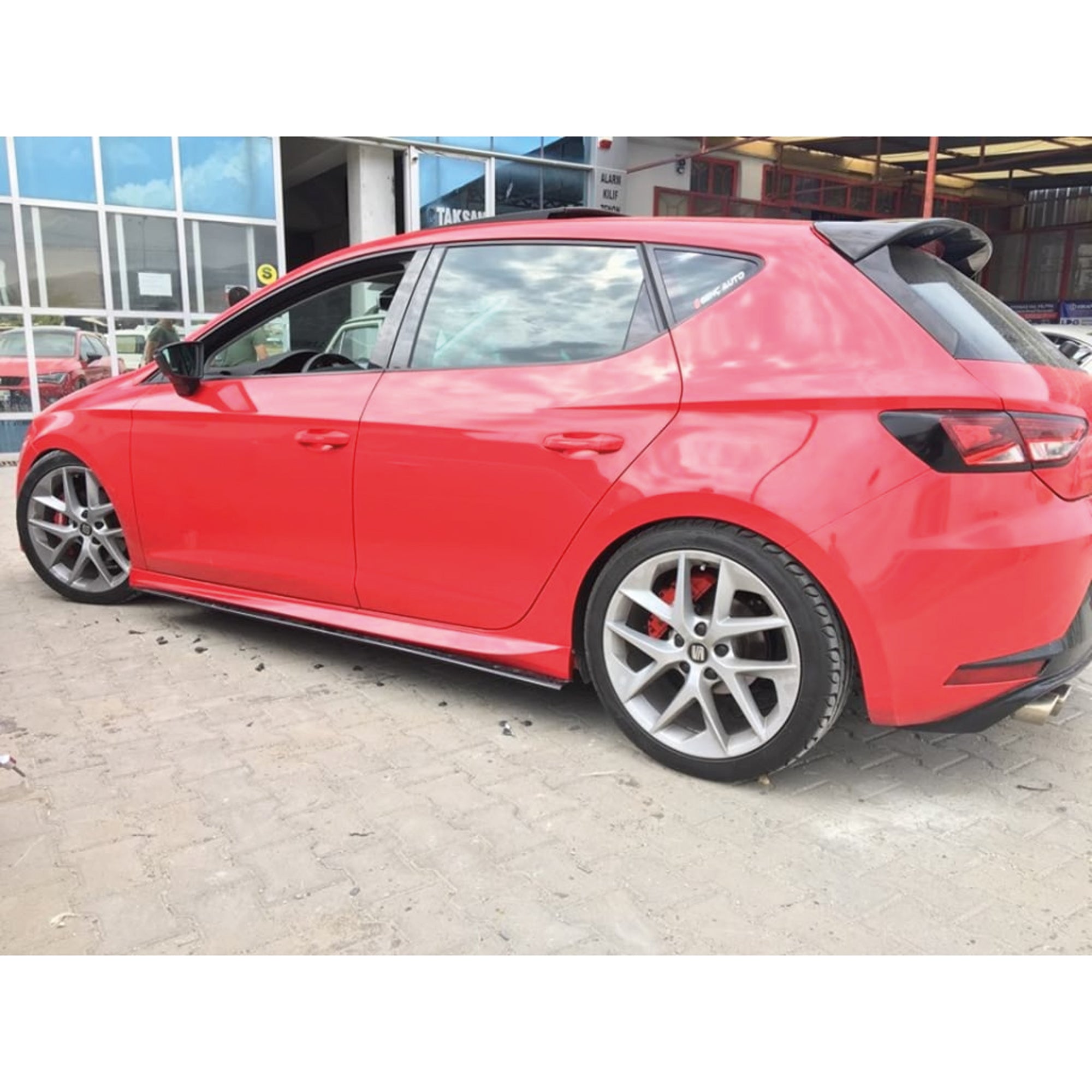 Universal Side Skirts Leon-Polo-Golf-A3 Model 192cm Adjustable All Car
