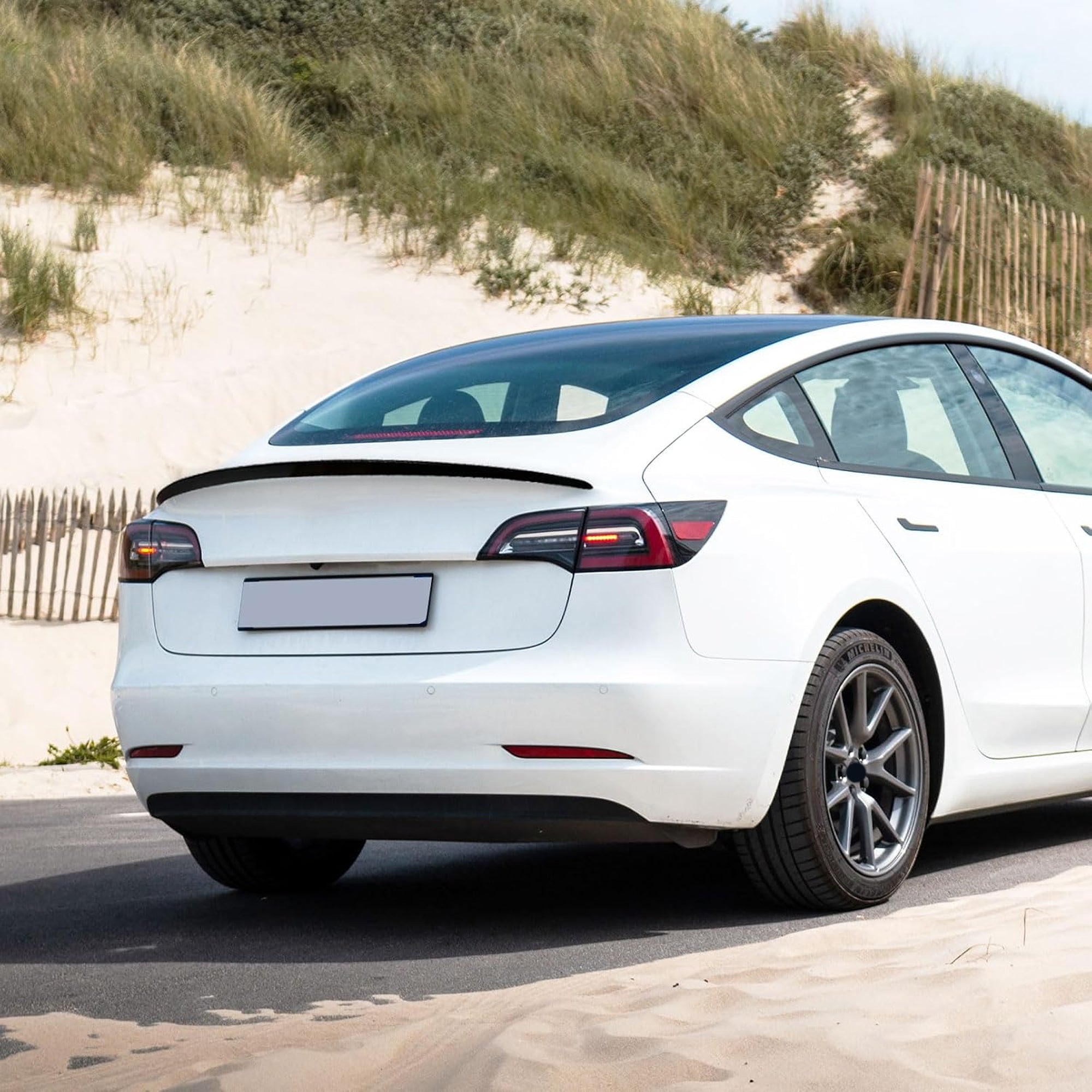 Rear Trunk Spoiler For Tesla Model 3 2016+ Spoiler Piano Black ABS Plastic