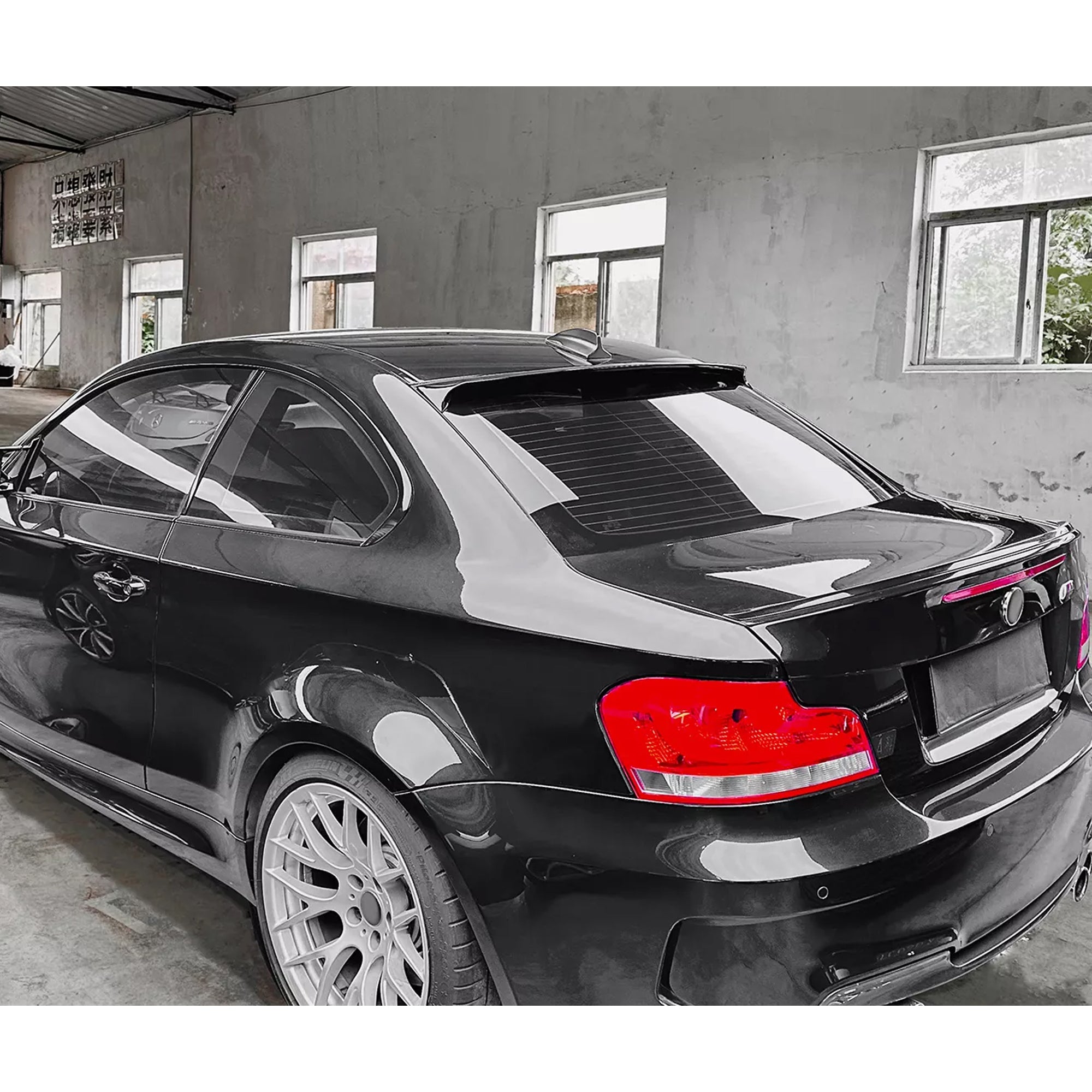 Roof Top Spoiler For BMW 1 Series E82 2008-2013 Piano Black ABS Plastic