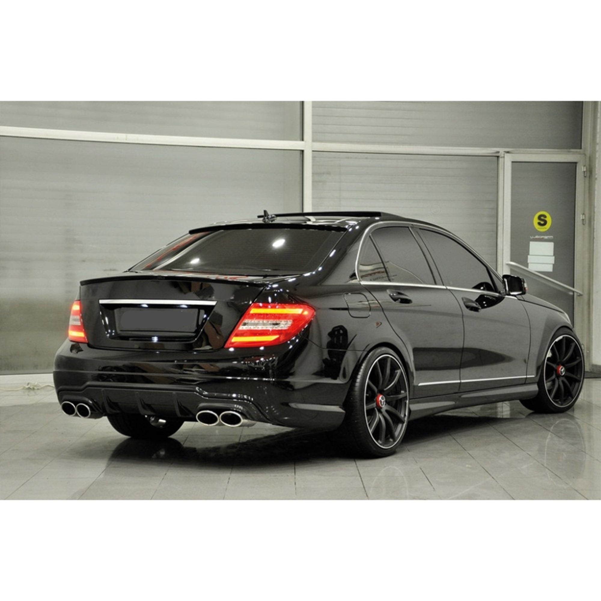 Rear Spoiler For Mercedes W204 AMG Style 2007-2014 Piano Black ABS Plastic