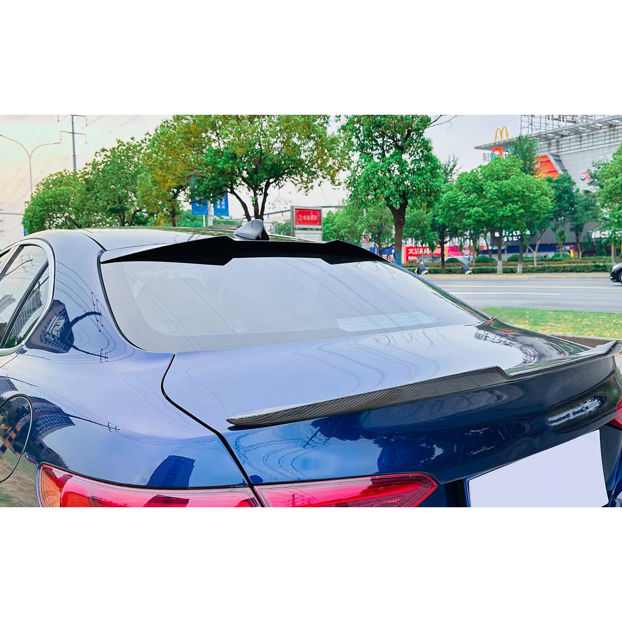 Roof Top Spoiler For Alfa Romeo Giulia 2015+ M4 Style Piano Black ABS Plastic