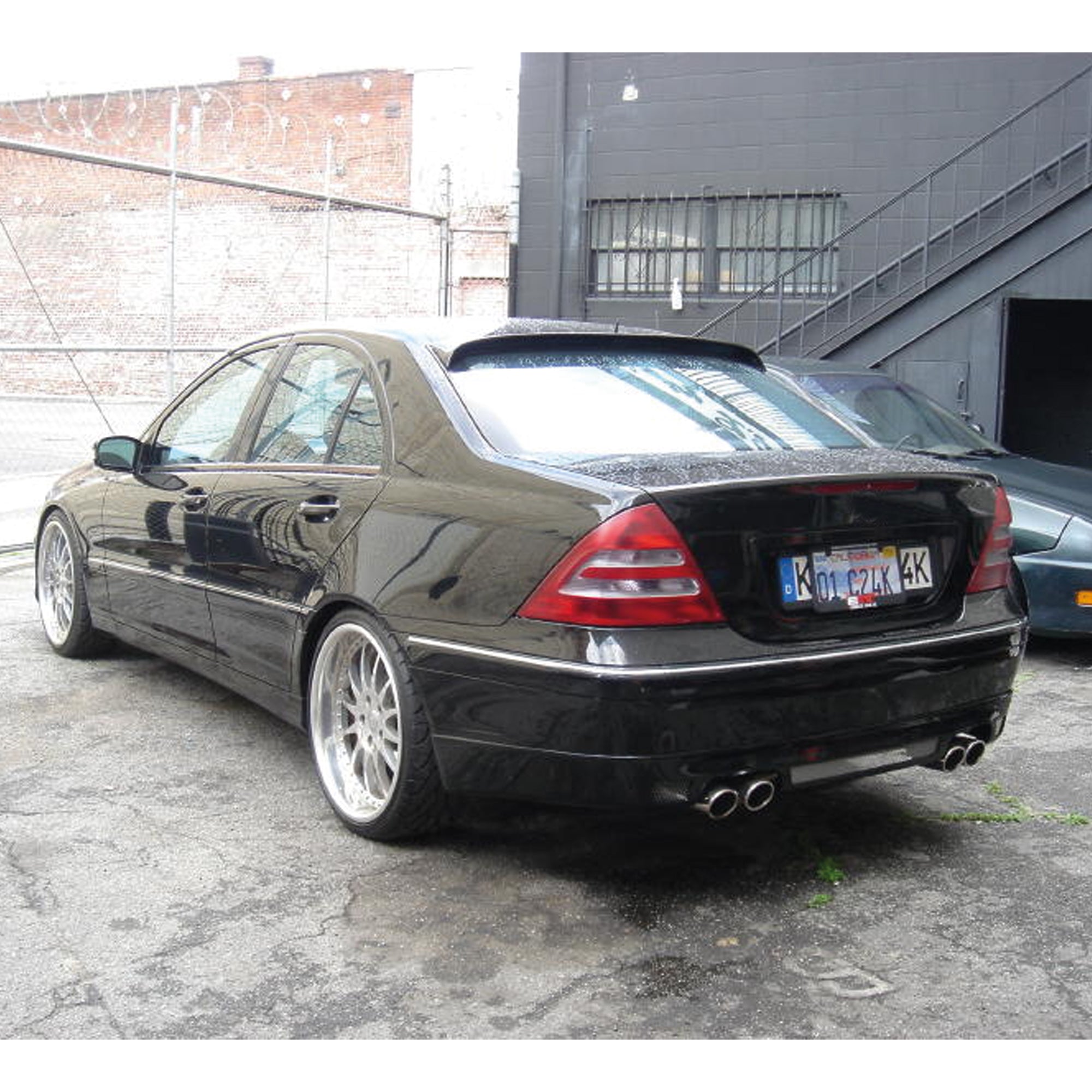 Roof Top Spoiler For Mercedes W203 2000-2011 Piano Black ABS Plastic