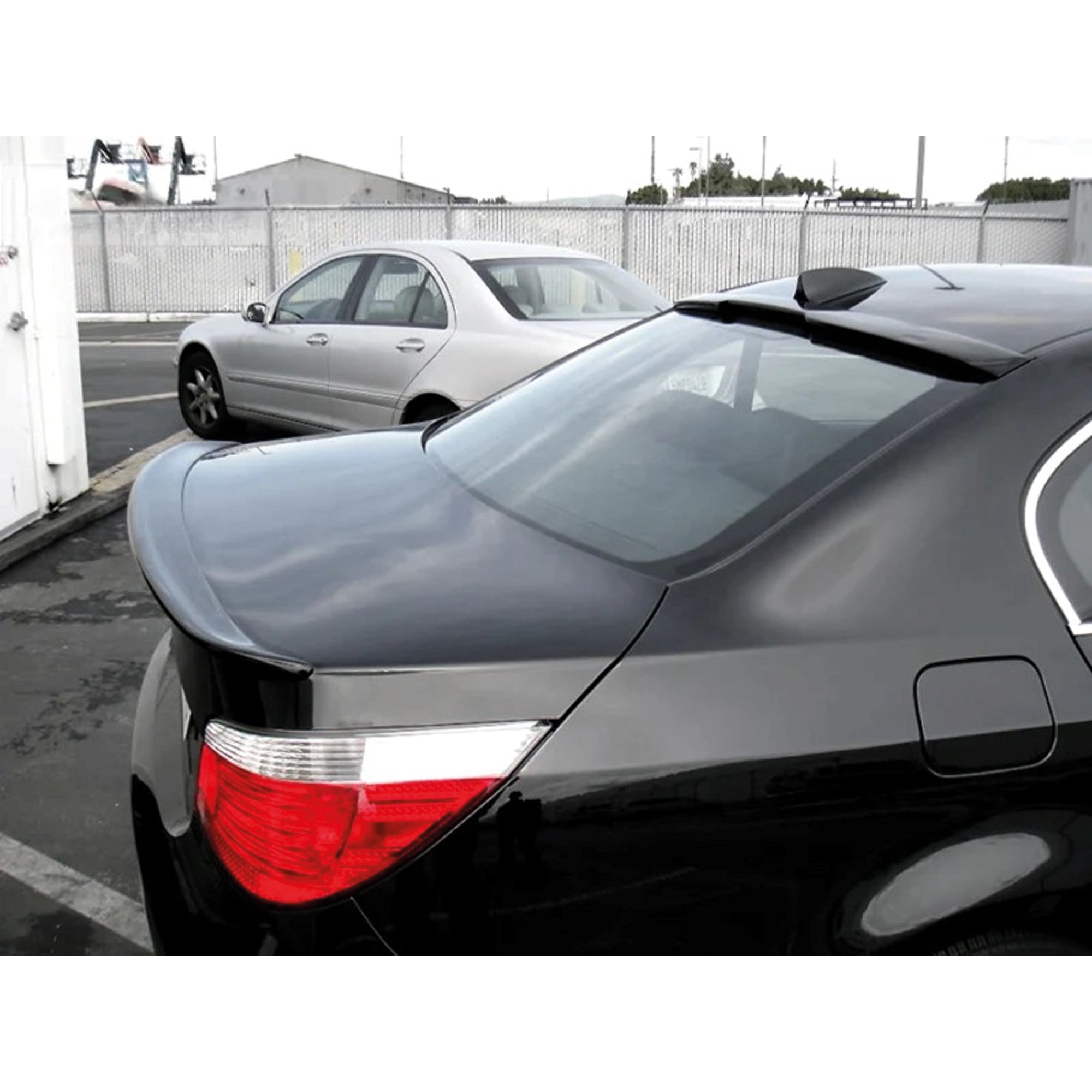 Roof Top Spoiler For BMW E60 5 Series M4 Style 2004-2010 520i 525i 530 Piano Black ABS Plastic