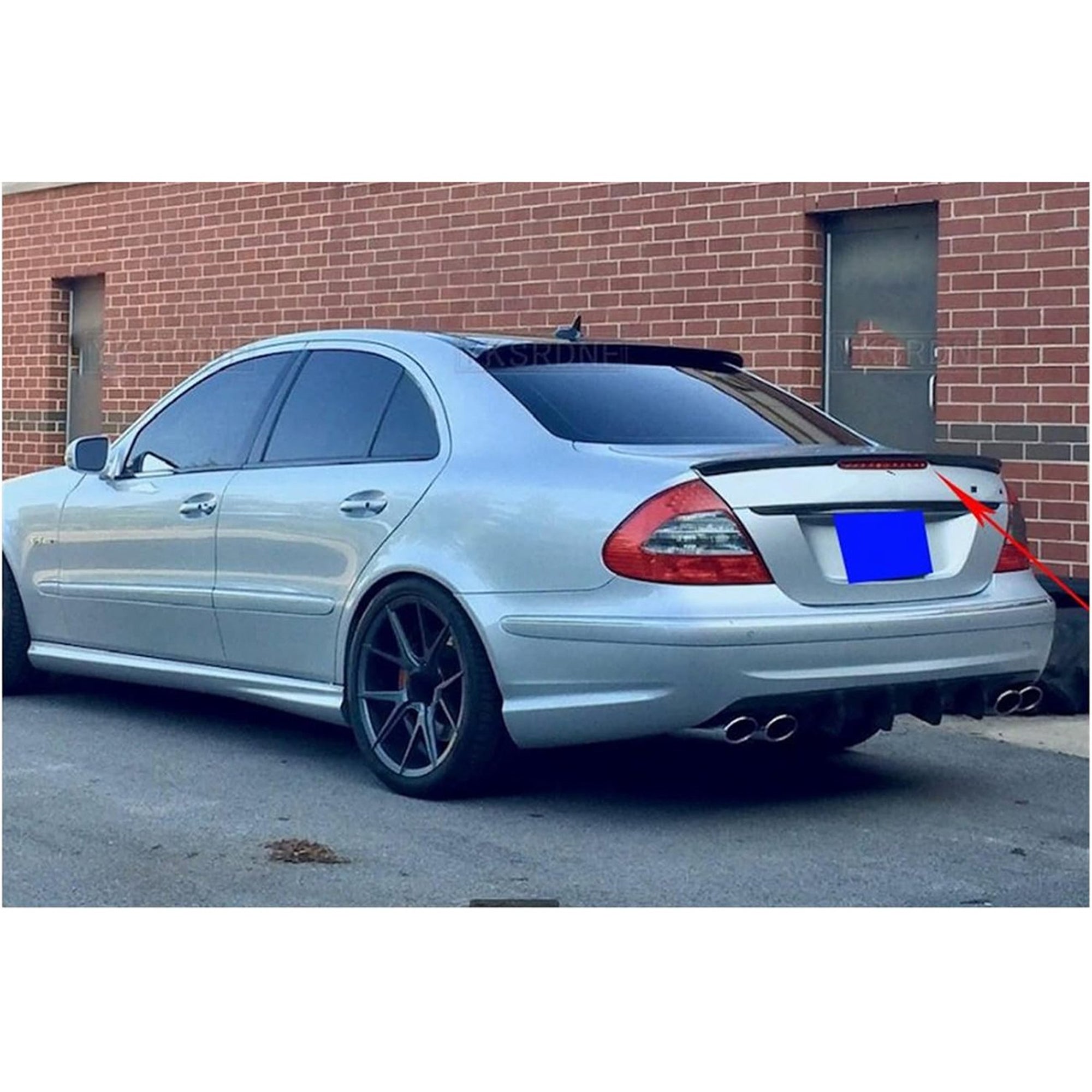 Rear Spoiler For Mercedes W211 2002-2009 E Class Piano Black ABS Plastic