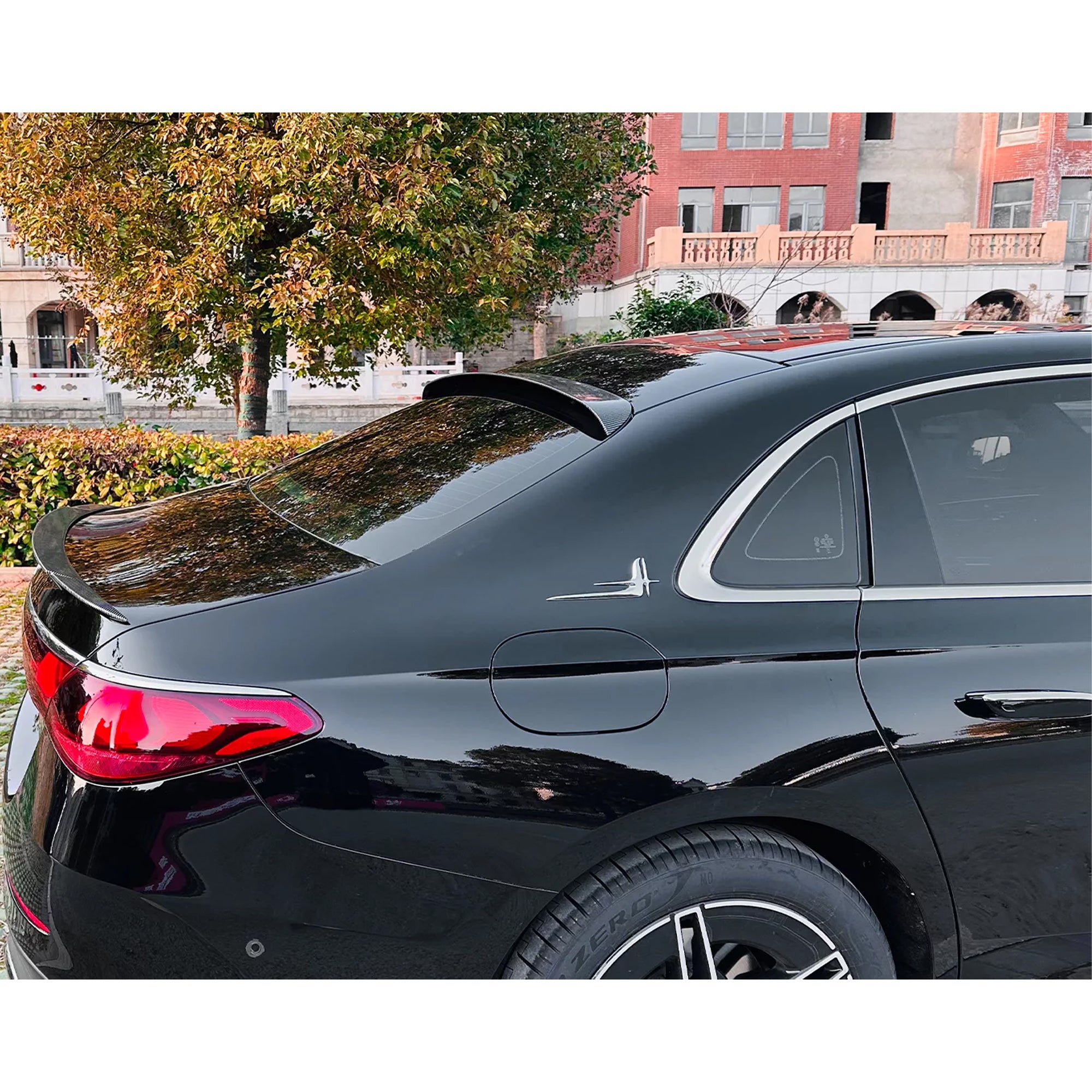 Roof Top Spoiler For Mercedes Benz E Class W214 2024+ Piano Black ABS Plastic