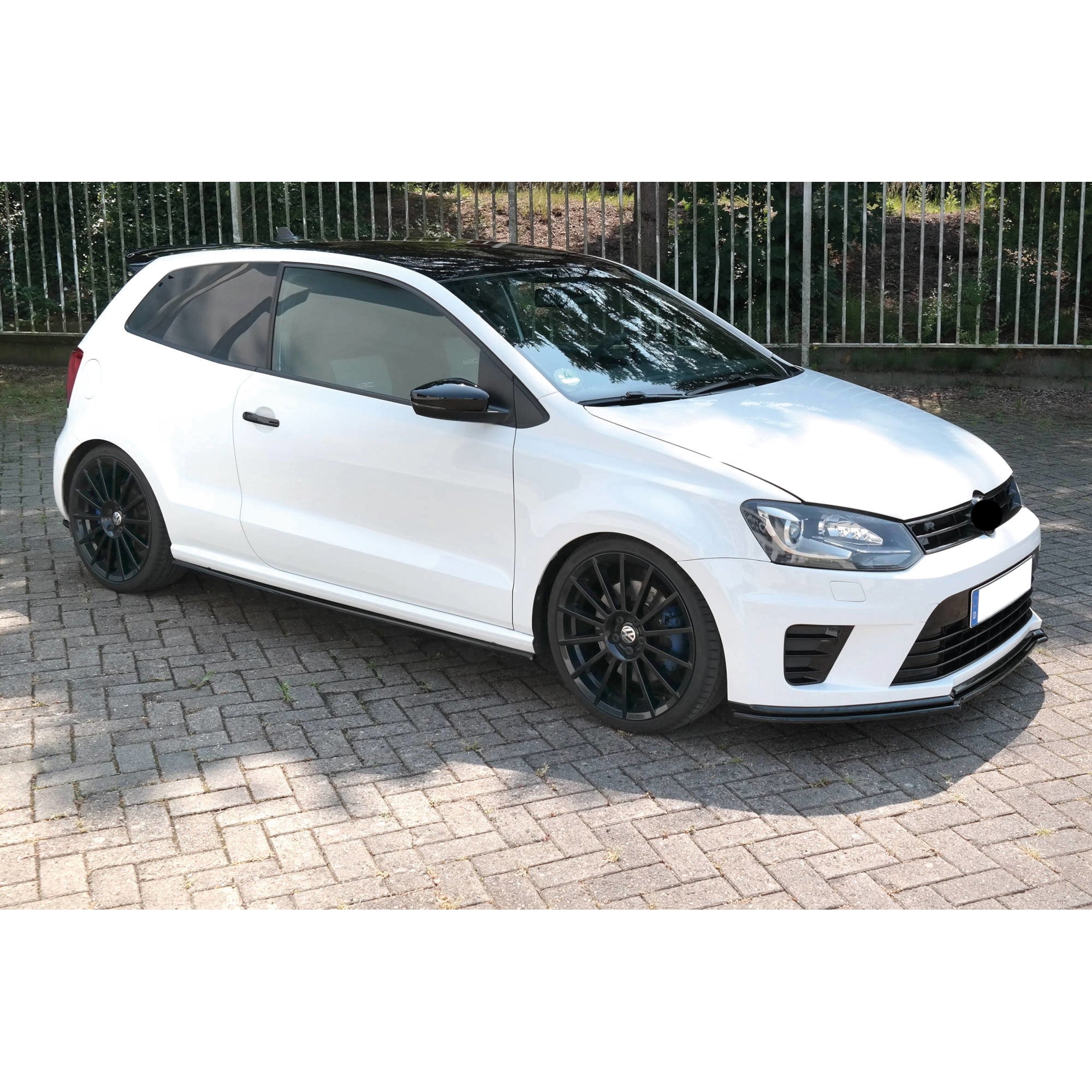 Front Bumper Lip Splitter for VW Volkswagen Polo MK5 2013+, ABS Plastic Piano Black Vacuum Car Tuning Body Part Body Kit