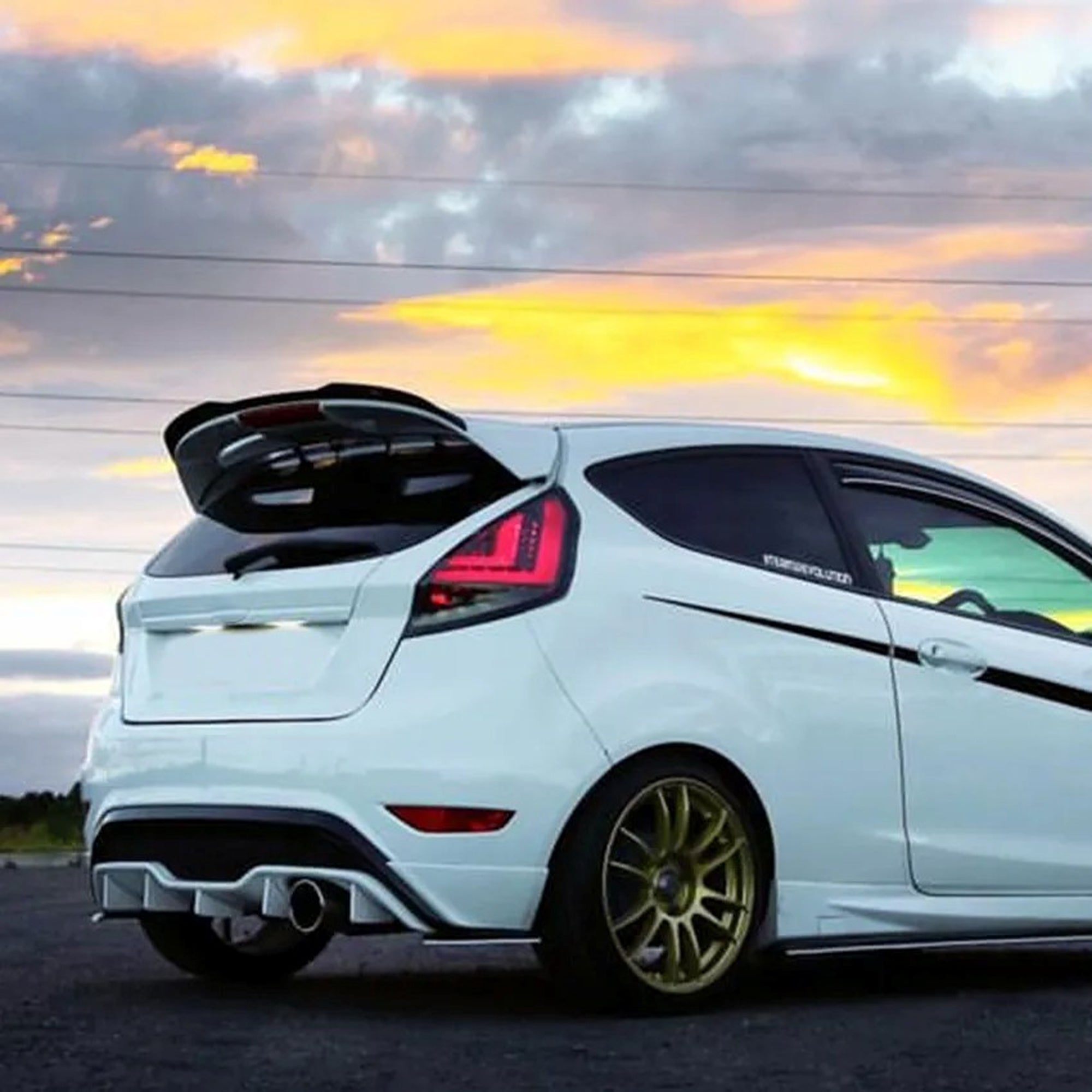 Rear Roof Spoiler For Ford Fiesta ST-Line MK6 2008-2017 Cap M4 Style Spoiler Piano Black ABS Plastic