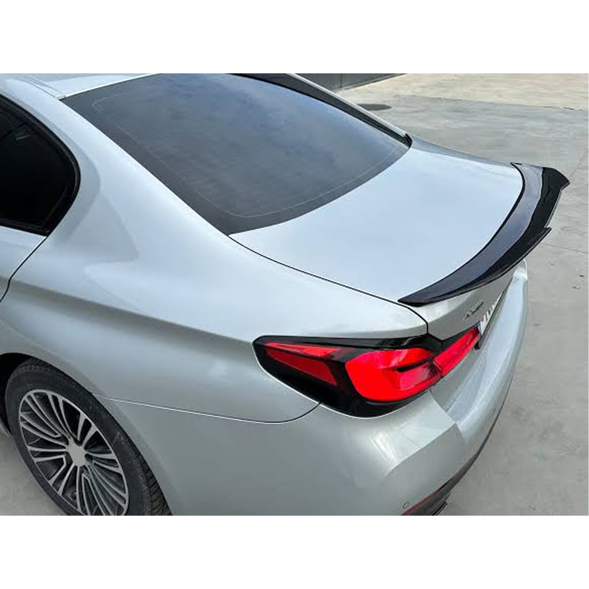Rear Trunk Spoiler For BMW 5 Series G30 2018-2023 PSM Style Spoiler Piano Black ABS Plastic