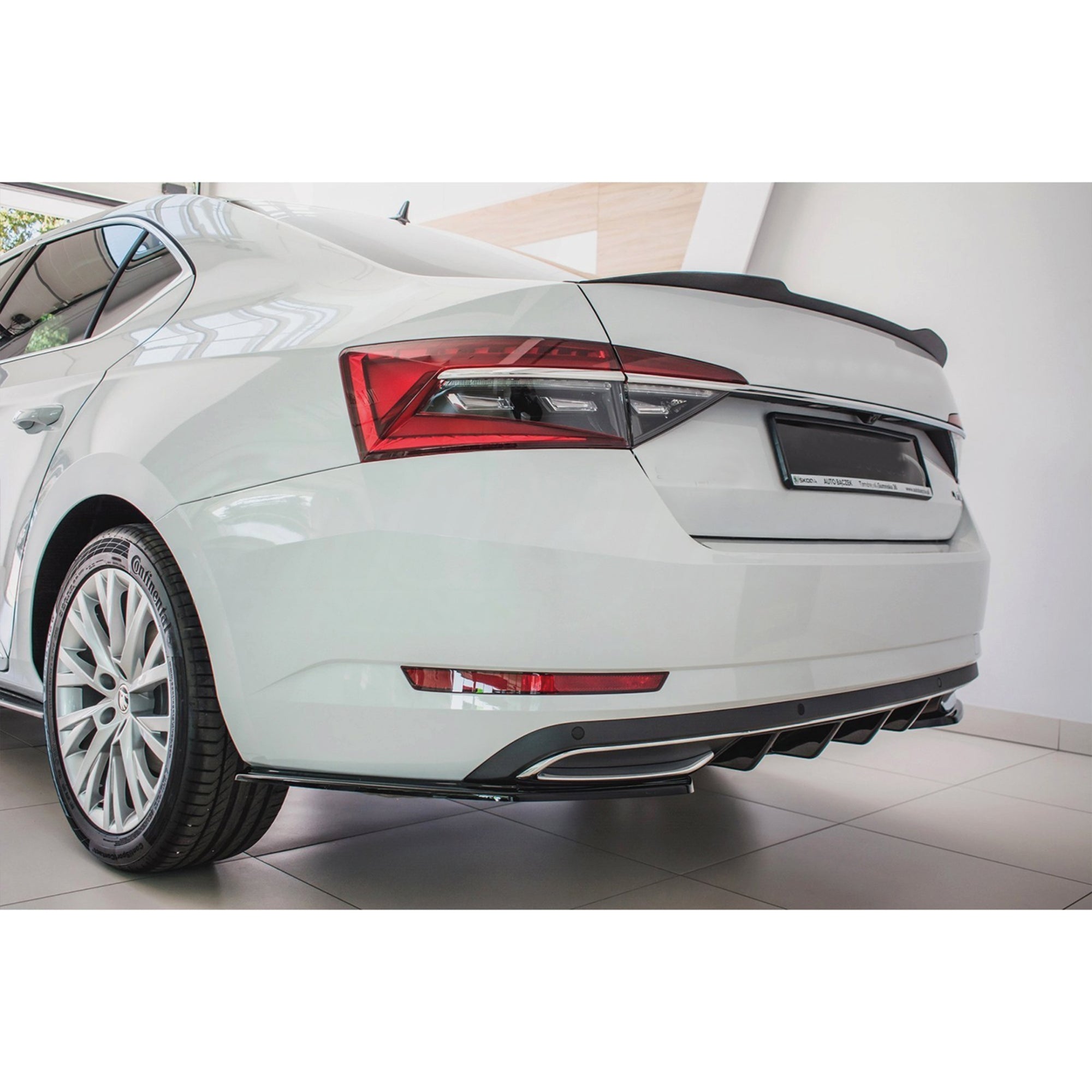 Rear Spoiler For Skoda SuperB B8 M4 Style 2019+ Piano Black ABS Plastic