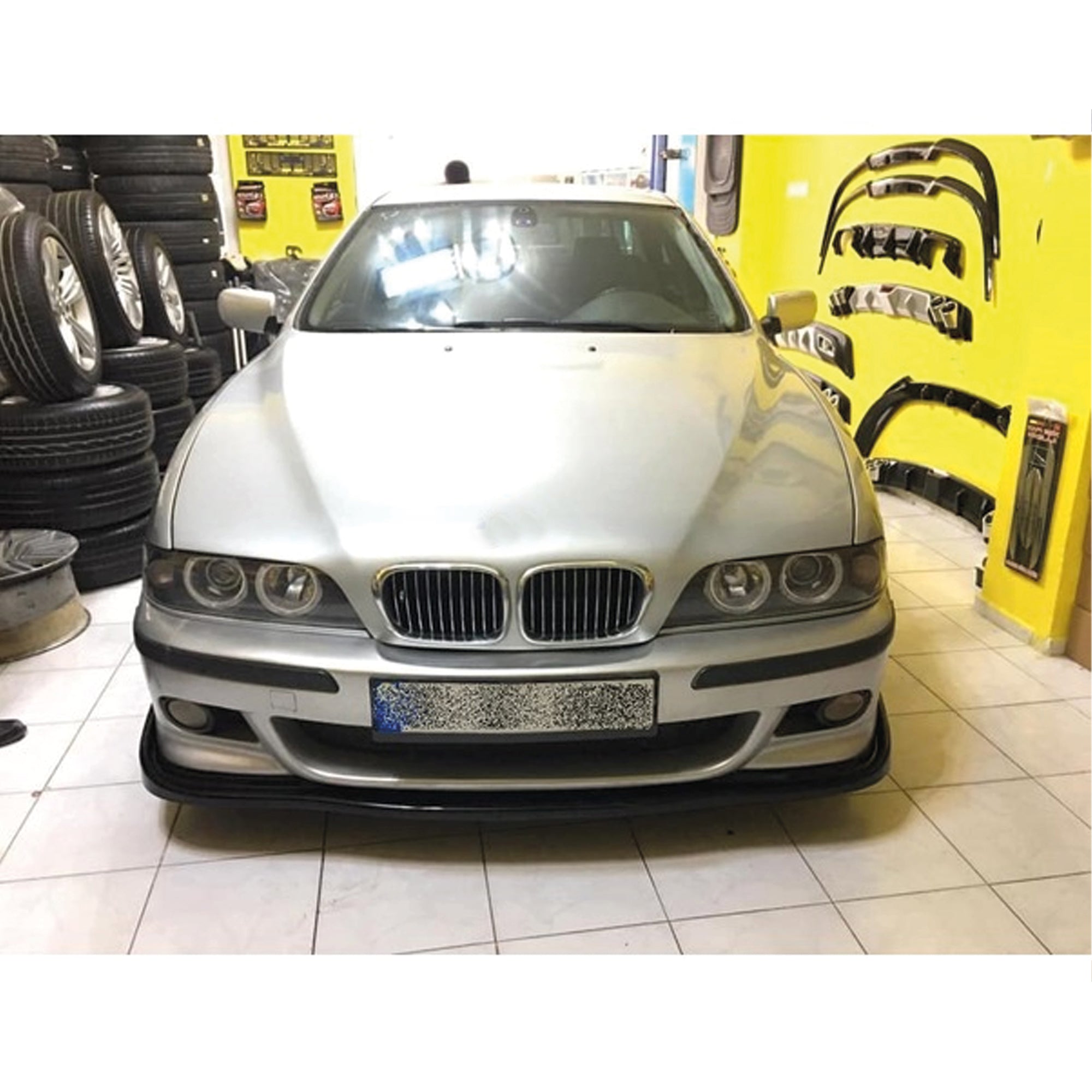 Front Bumper Lip Splitter for BMW E39 5 Series 1995-2003, ABS Plastic Piano Black Vacuum Car Tuning Body Part Body Kit